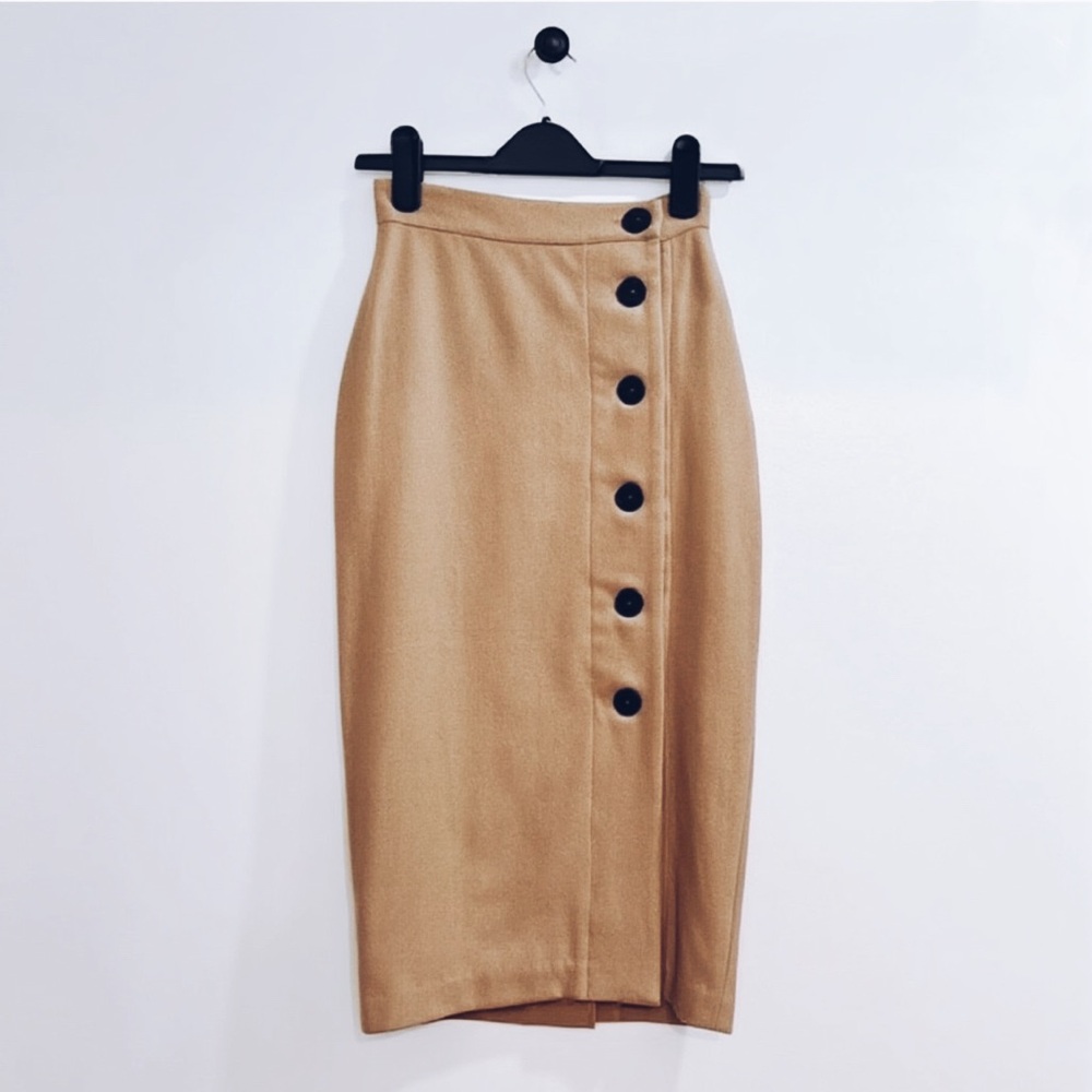 NWT Beatrice Valenzuela Patrona Skirt -Wool with Silk lining